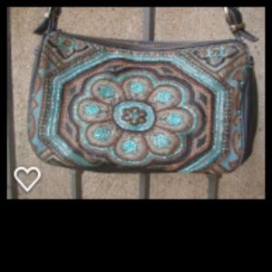 EUC $350 Isabella Fiore beaded leather purse